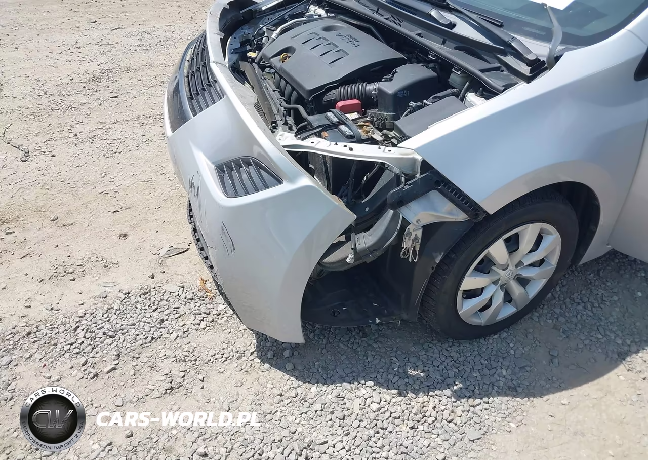 2015 Toyota Corolla Le VIN:2T1BURHE0FC446777 - 6