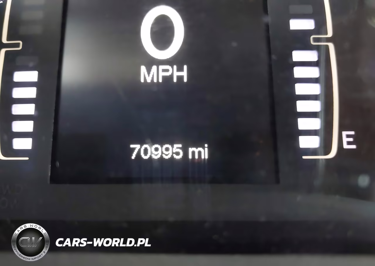 2017 Jeep Cherokee Latitude Fwd VIN:1C4PJLCB8HW641920 - 16