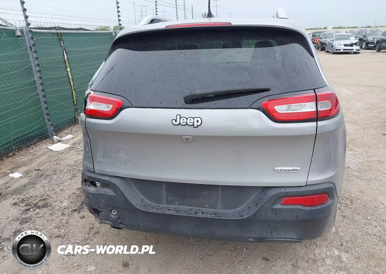 2017 Jeep Cherokee Latitude Fwd VIN:1C4PJLCB8HW641920 - 17
