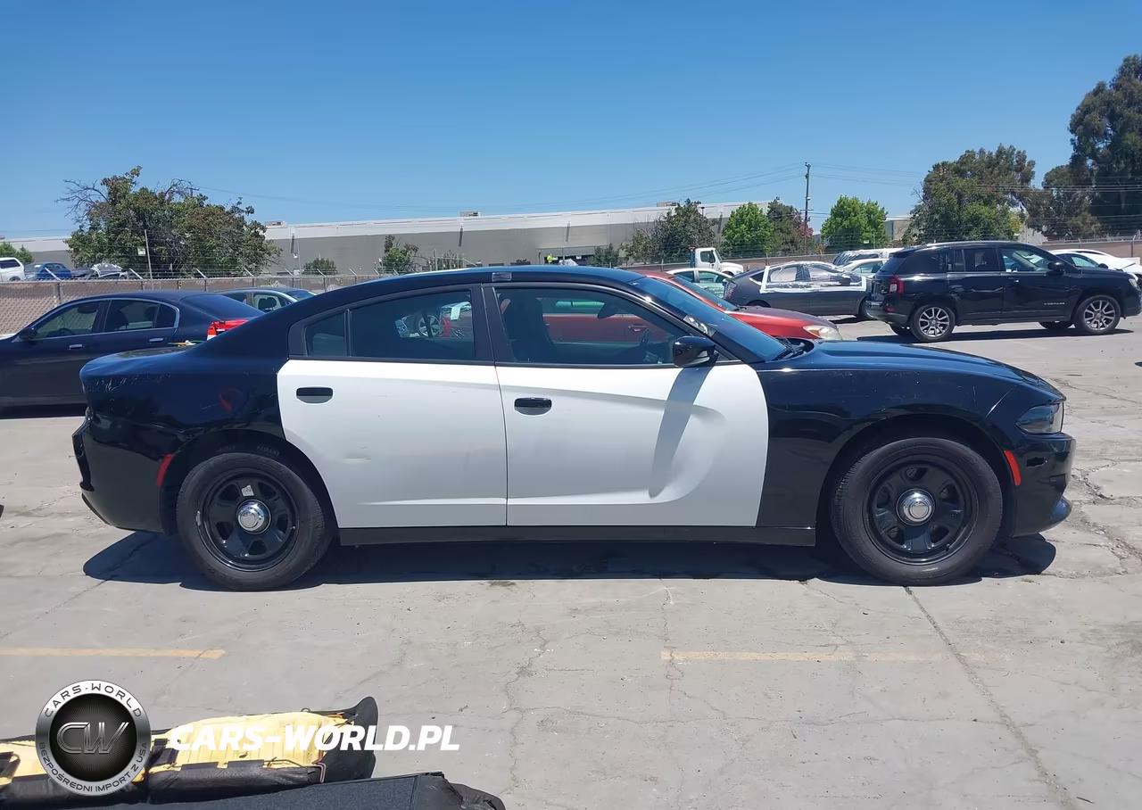 2018 Dodge Charger Police Rwd VIN:2C3CDXAT5JH238916 - 13