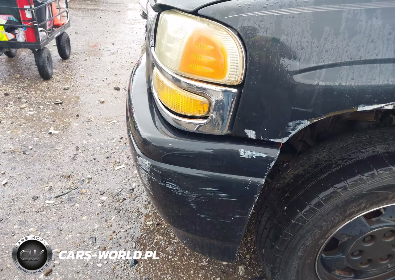 2003 GMC Yukon Denali VIN:1GKEK63UX3J245845 - 6