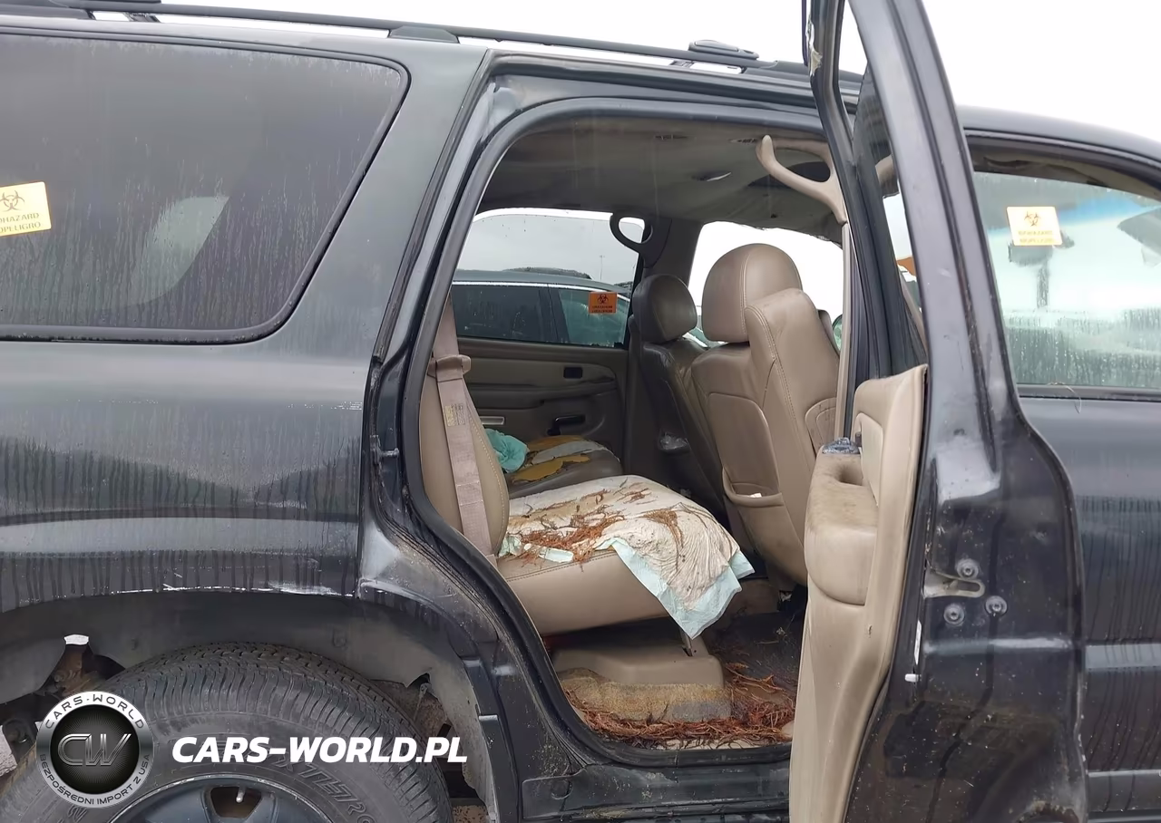 2003 GMC Yukon Denali VIN:1GKEK63UX3J245845 - 8