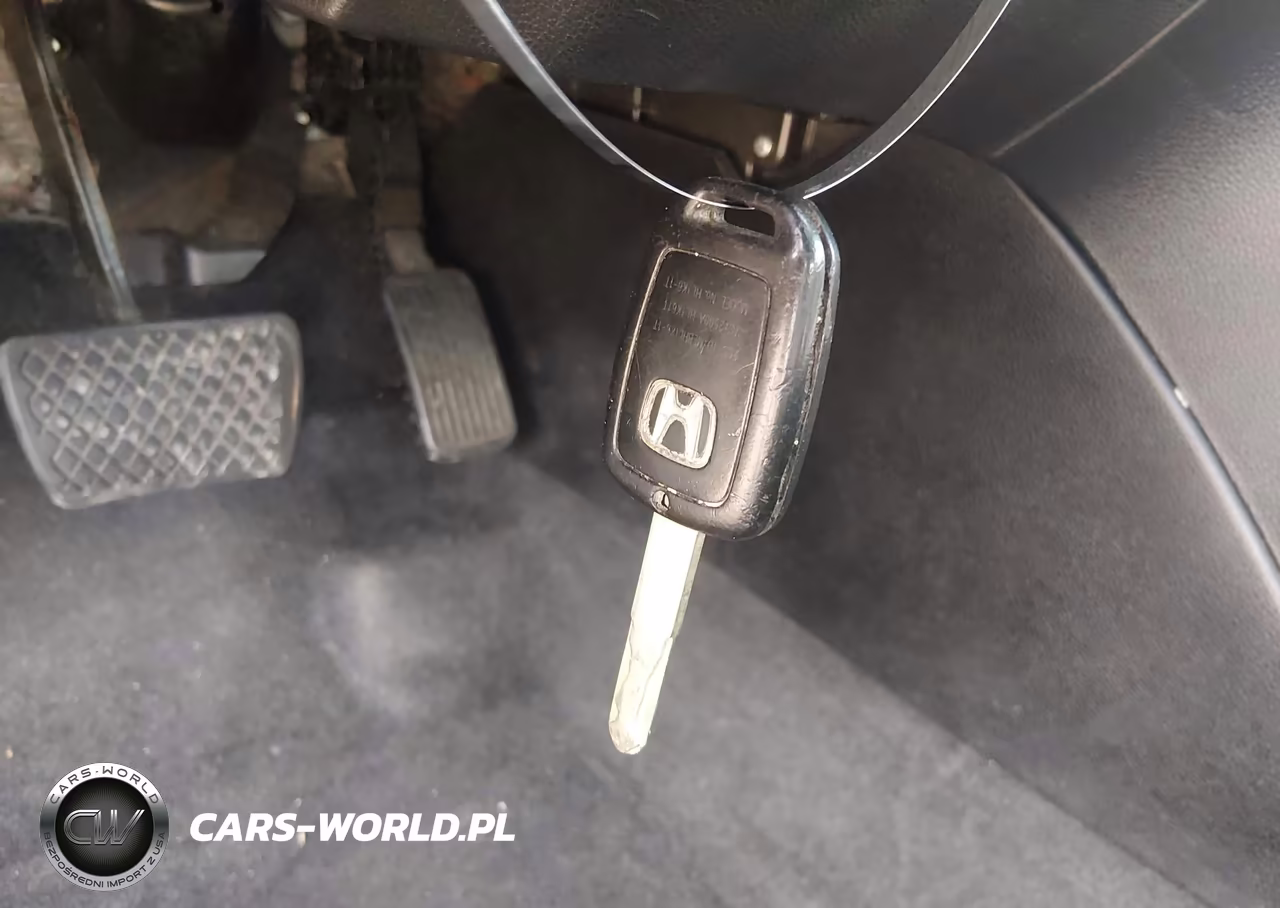 2015 Honda Accord Sport VIN:1HGCR2F51FA021834 - 11