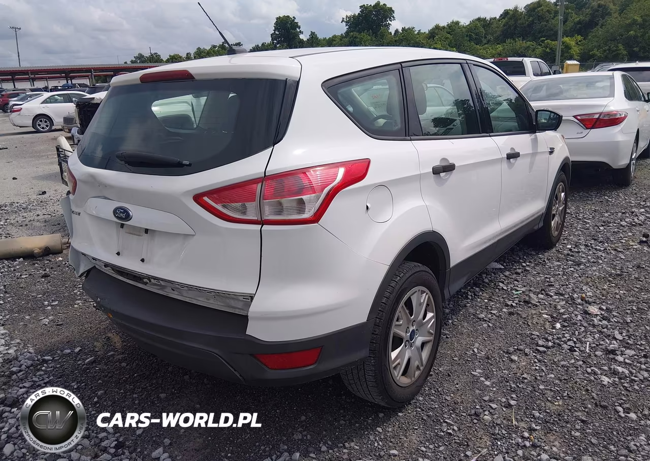 2013 Ford Escape S VIN:1FMCU0F74DUB90546 - 4