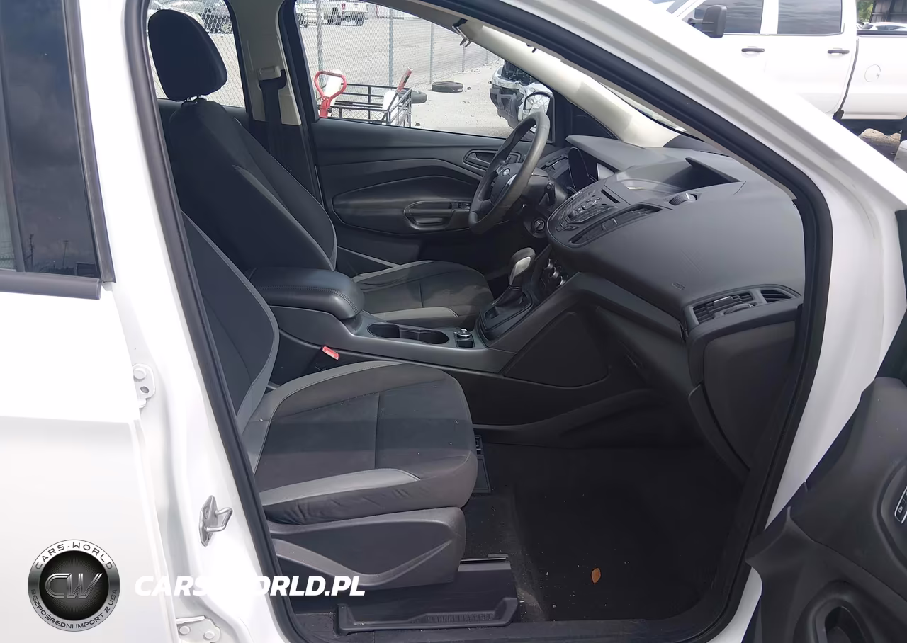 2013 Ford Escape S VIN:1FMCU0F74DUB90546 - 5