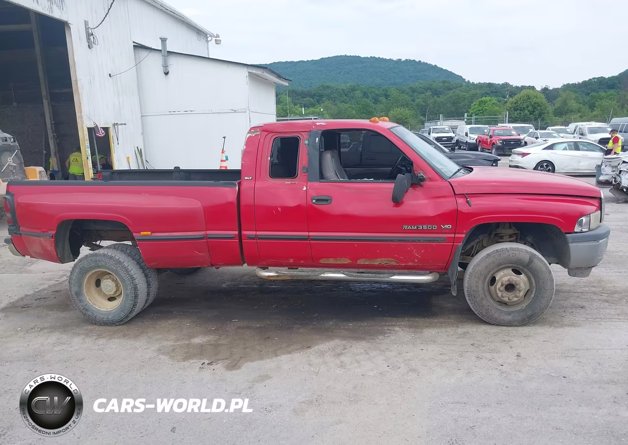 1998 Dodge Ram 3500 VIN:1B7MF33W6WJ108918 - 13