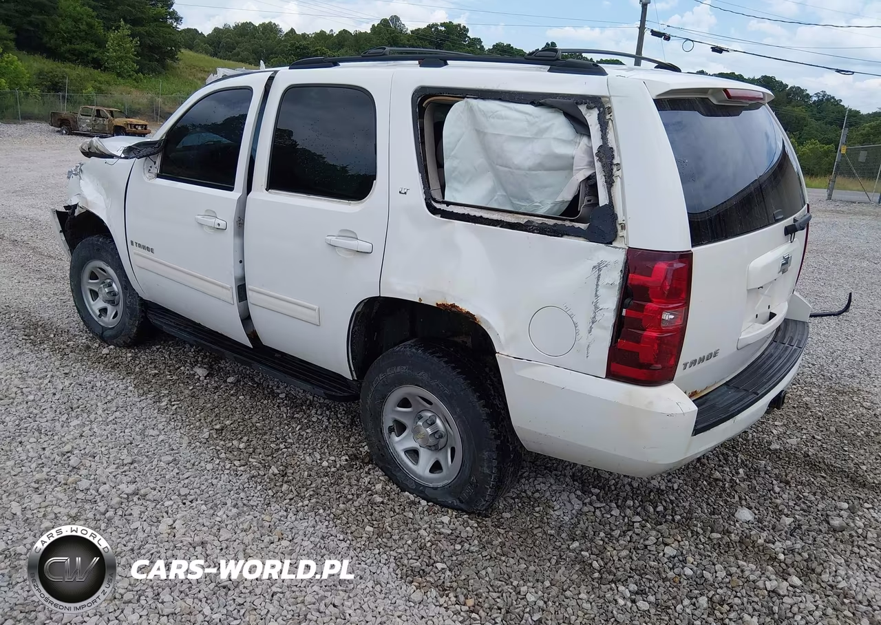 2009 Chevrolet Tahoe Lt1 VIN:1GNFK23049R269453 - 3