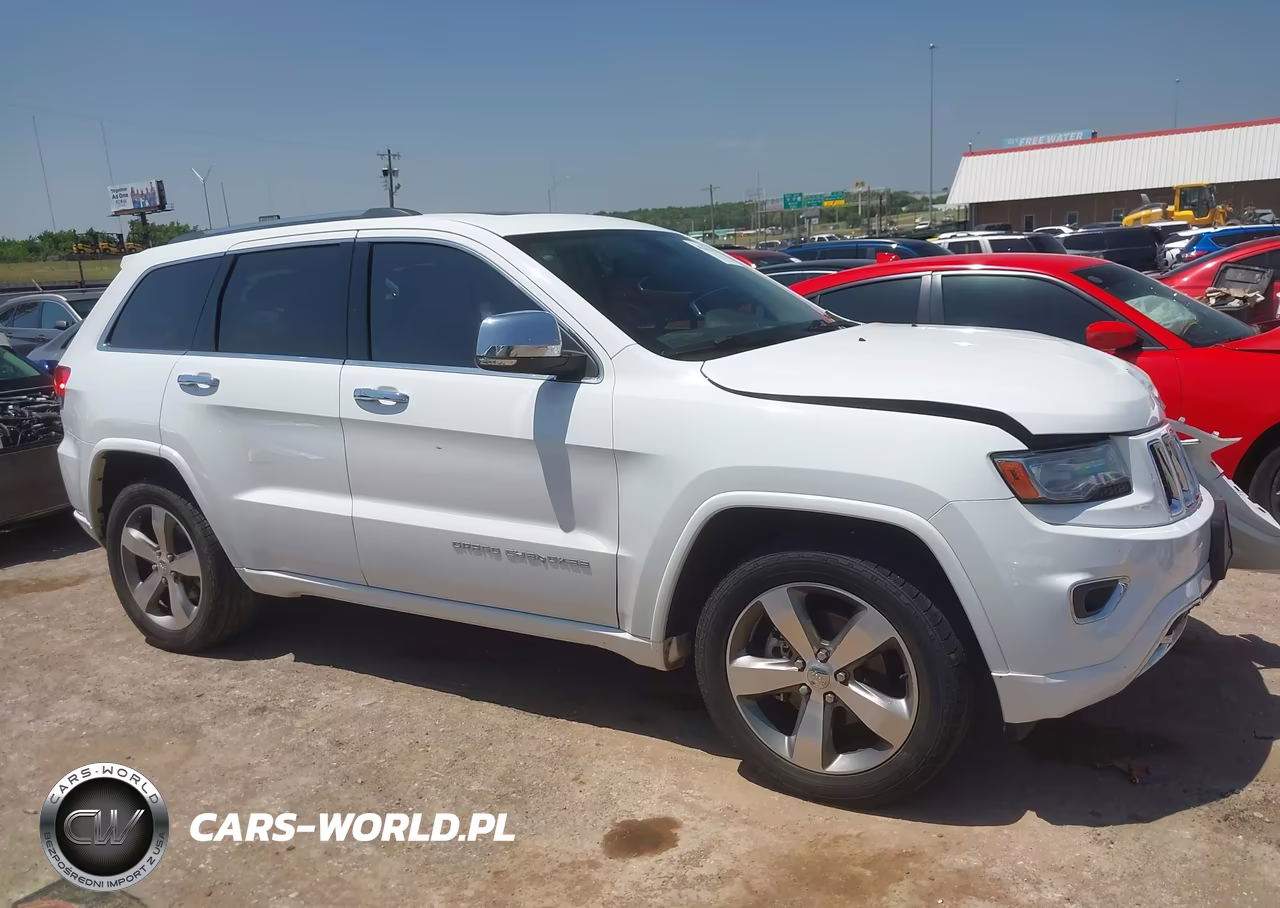 2015 Jeep Grand Cherokee Overland VIN:1C4RJECG1FC167145 - 13