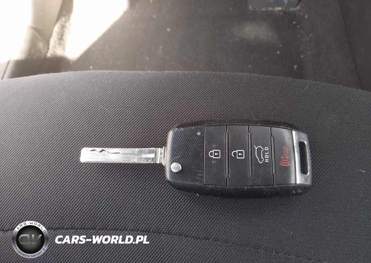 2016 Kia Soul VIN:KNDJN2A21G7289862 - 11
