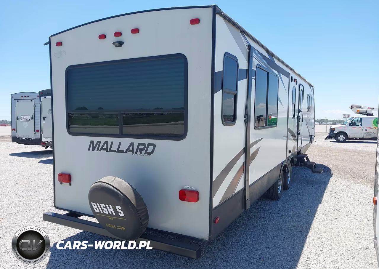 2018 Mallard Travel Trailer VIN:5SFNB3720JE365028 - 4