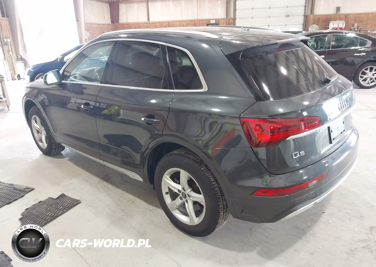 2021 Audi Q5 Premium 45 Tfsi Quattro S Tronic VIN:WA1AAAFY4M2031695 - 3