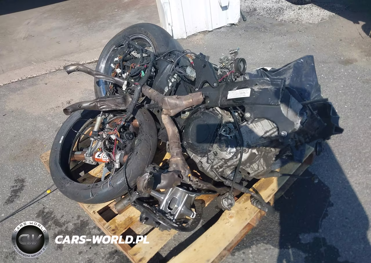 2006 Suzuki Gsx-R1000 VIN:JS1GT76AX62105814 - 3