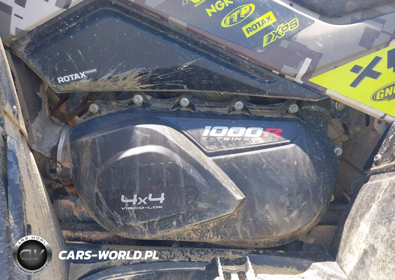2016 Can-Am Renegade X Xc 1000R VIN:3JBMXAX21GJ000854 - 9