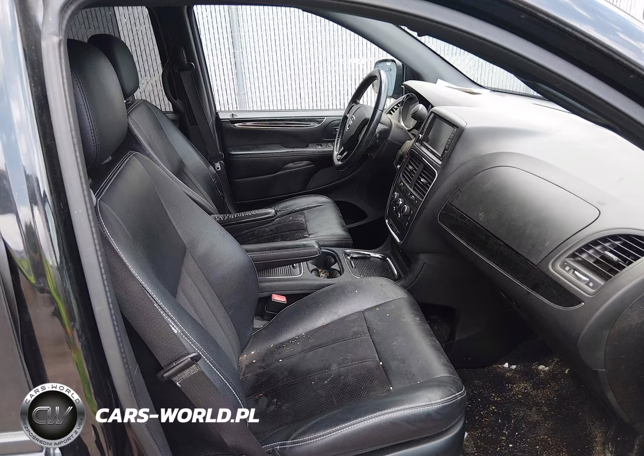 2018 Dodge Grand Caravan Sxt VIN:2C4RDGCG1JR137324 - 5