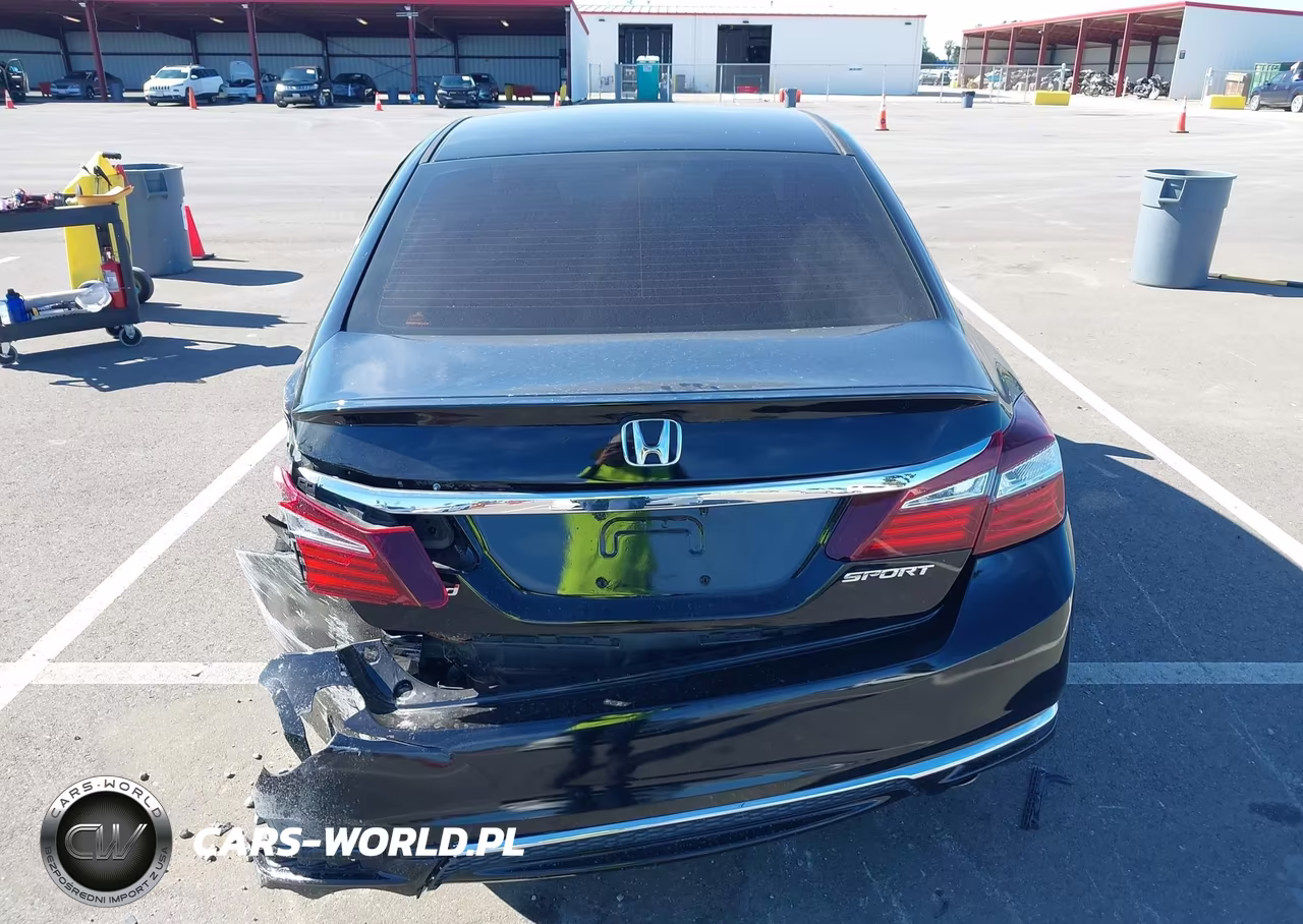 2017 Honda Accord Sport VIN:1HGCR2F54HA275072 - 16