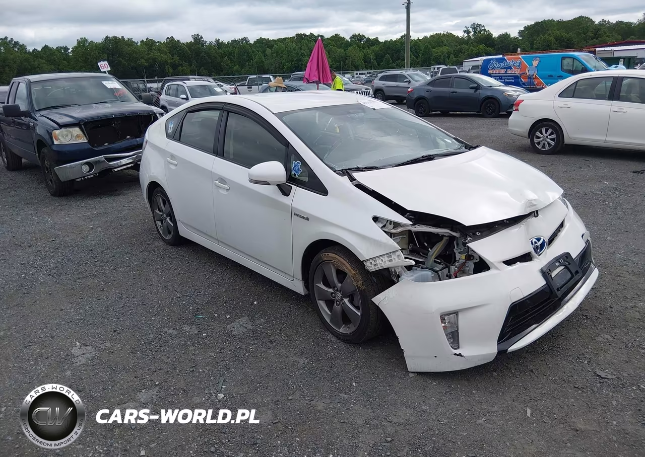 2015 Toyota Prius Persona Series Special Edition – zdjęcie 1 z 17