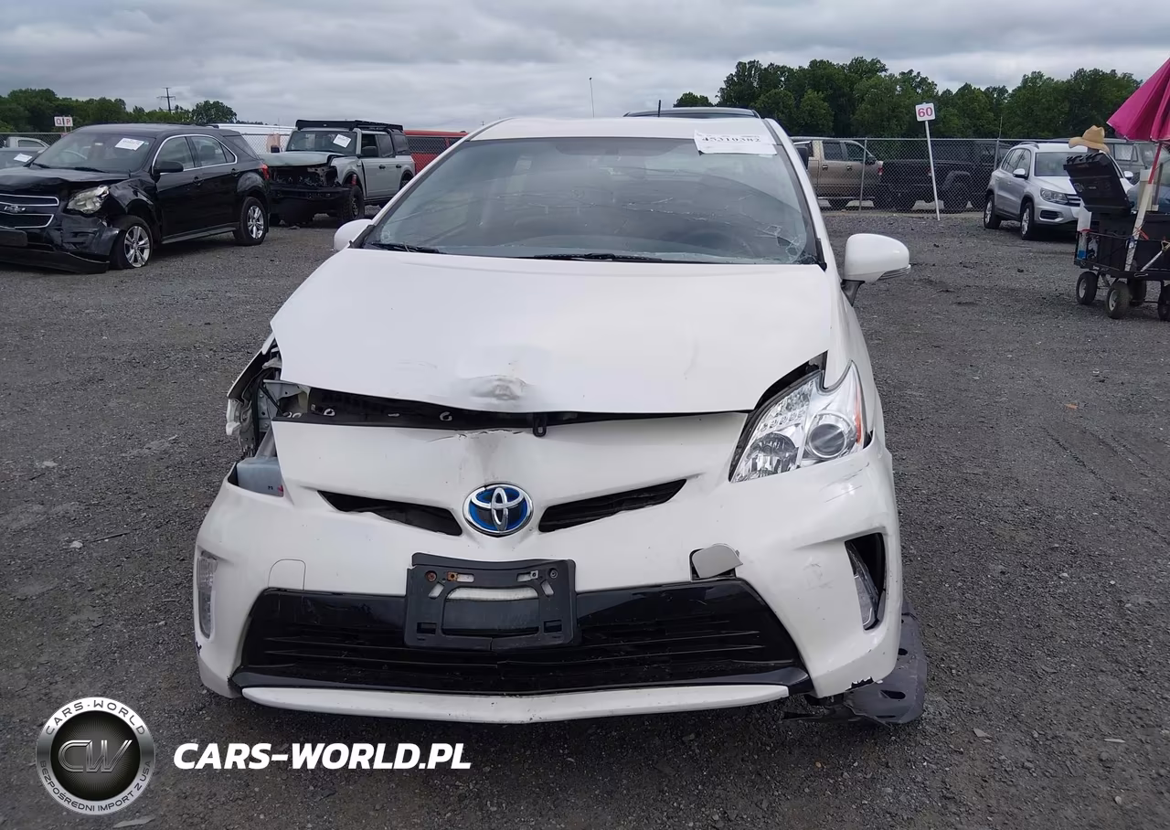 2015 Toyota Prius Persona Series Special Edition VIN:JTDKN3DU2F0425740 - 13