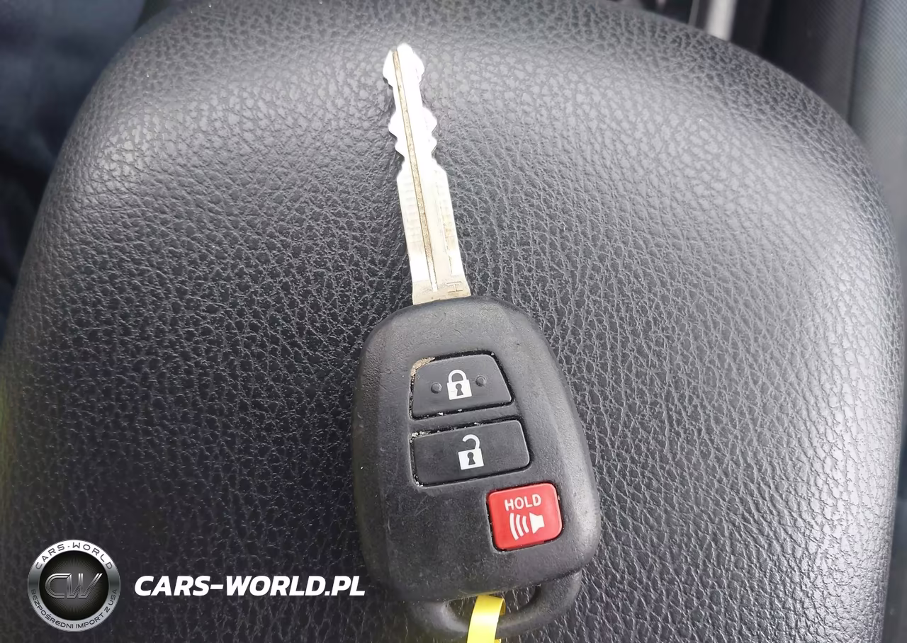 2017 Toyota Rav4 Le VIN:2T3BFREVXHW666354 - 11
