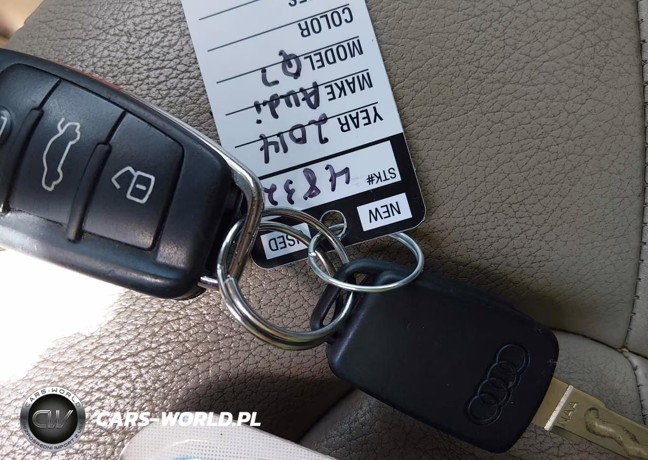 2014 Audi Q7 3.0T Premium VIN:WA1LGAFE8ED006933 - 11