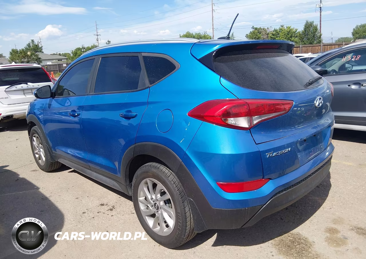 2017 Hyundai Tucson Se VIN:KM8J3CA47HU292941 - 3