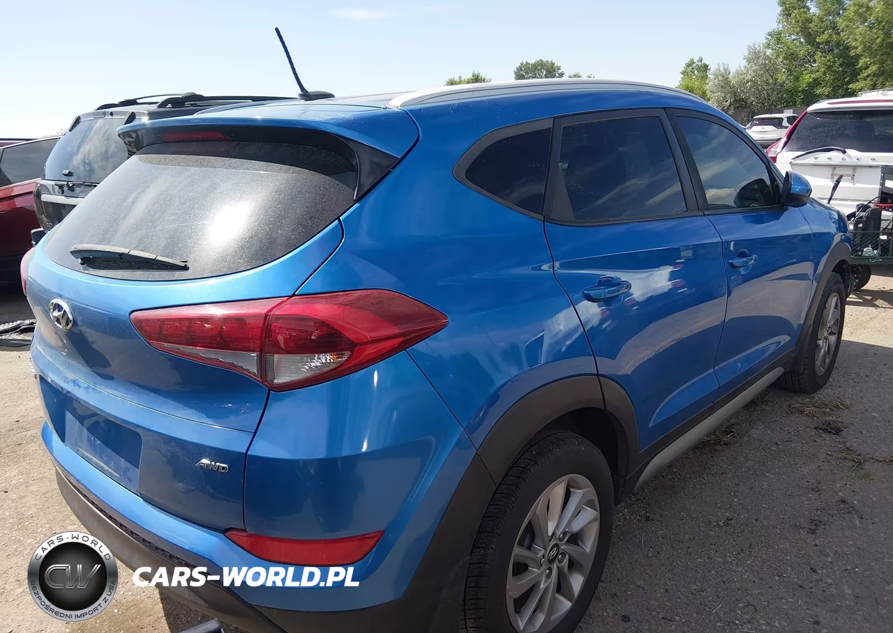2017 Hyundai Tucson Se VIN:KM8J3CA47HU292941 - 4
