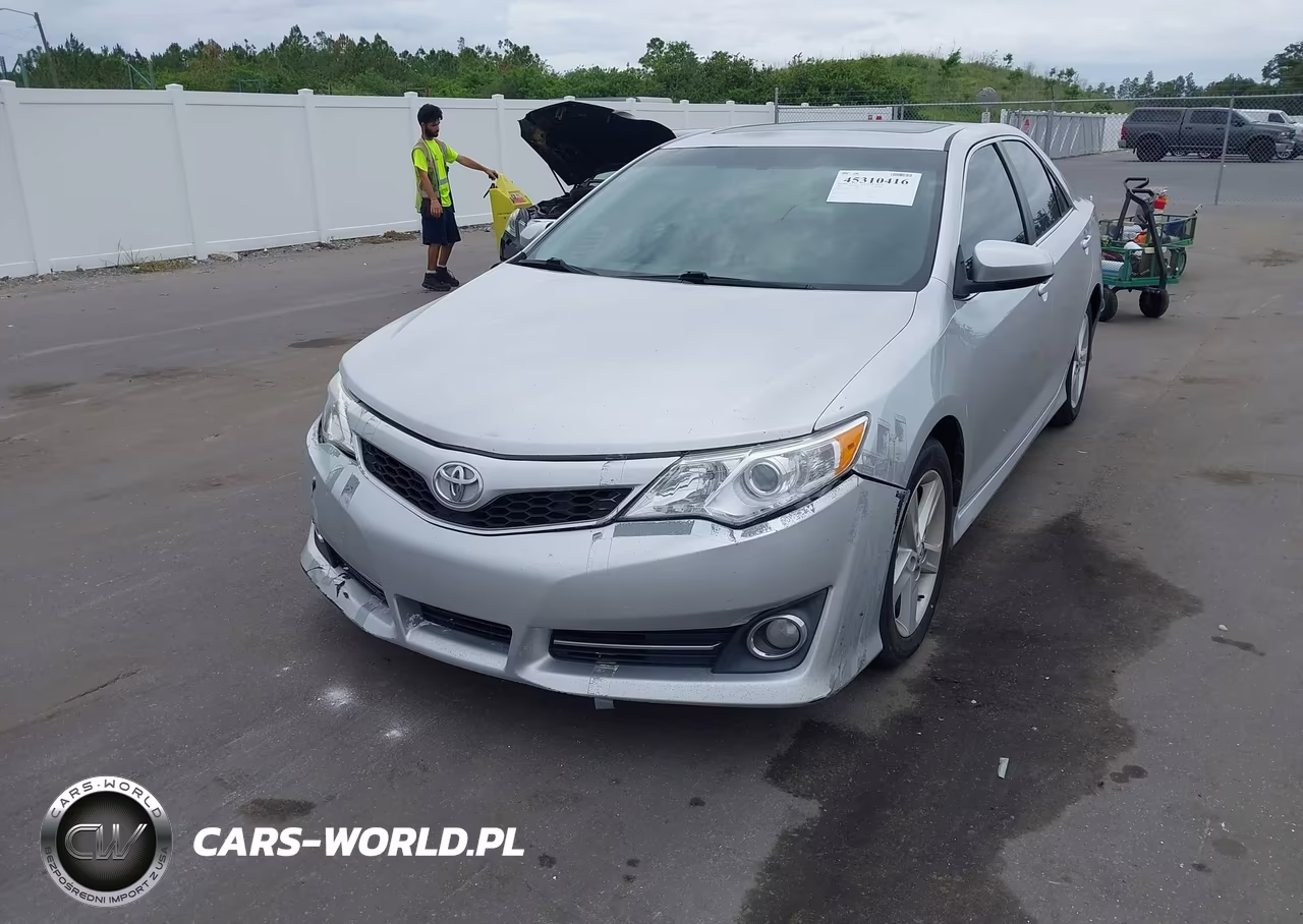 2014 Toyota Camry Se VIN:4T1BF1FK2EU737573 - 2