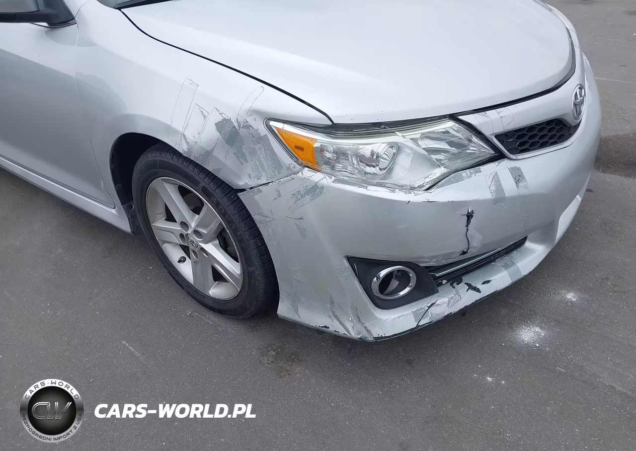 2014 Toyota Camry Se VIN:4T1BF1FK2EU737573 - 6