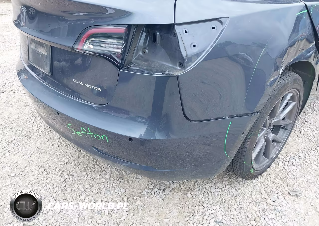 2022 Tesla Model 3 Long Range Dual Motor All-Wheel Drive VIN:5YJ3E1EB9NF341968 - 23