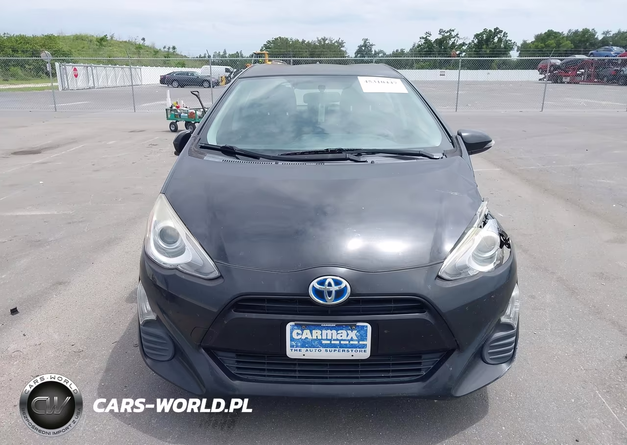 2016 Toyota Prius C Two VIN:JTDKDTB35G1125635 - 12