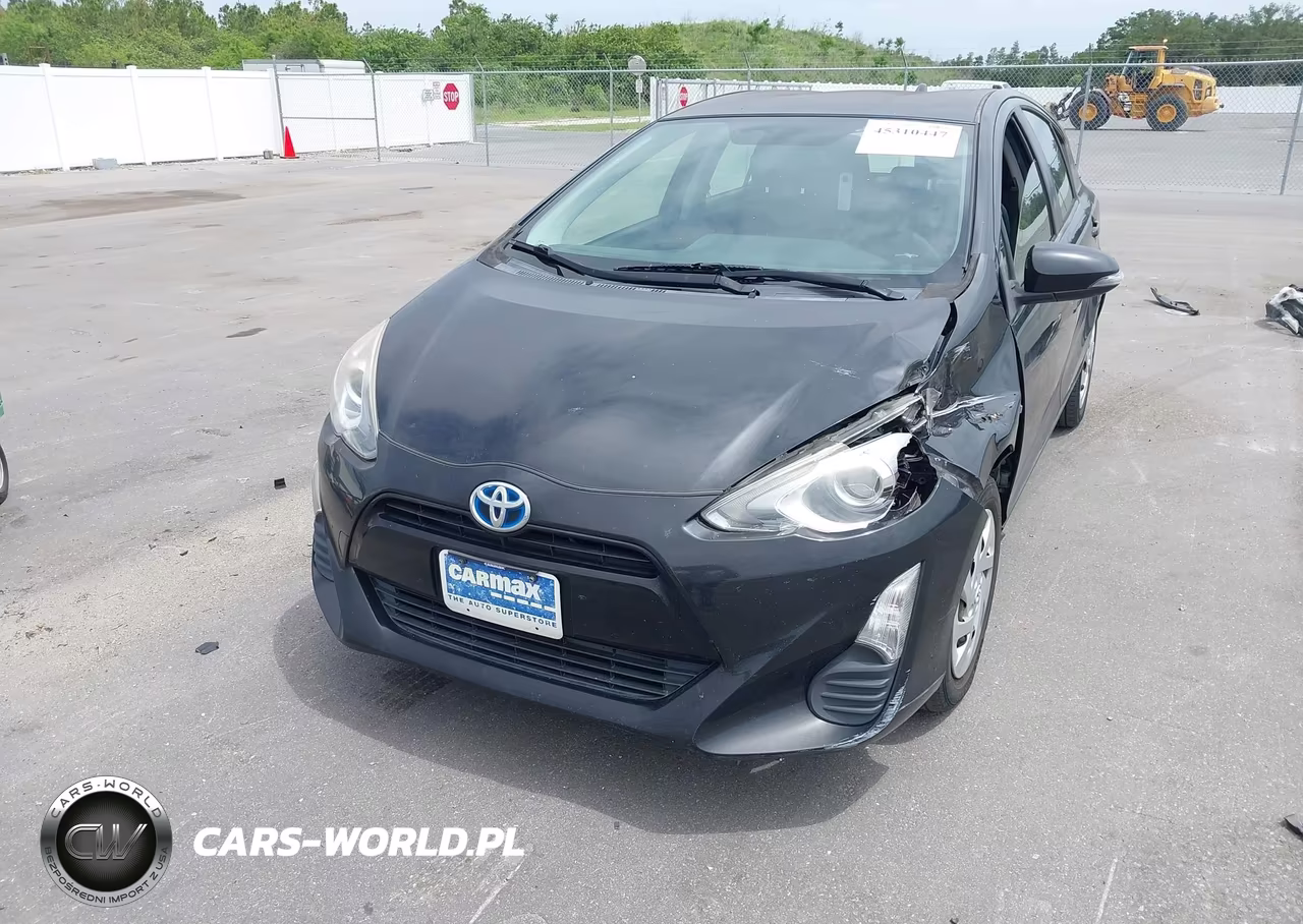 2016 Toyota Prius C Two VIN:JTDKDTB35G1125635 - 2