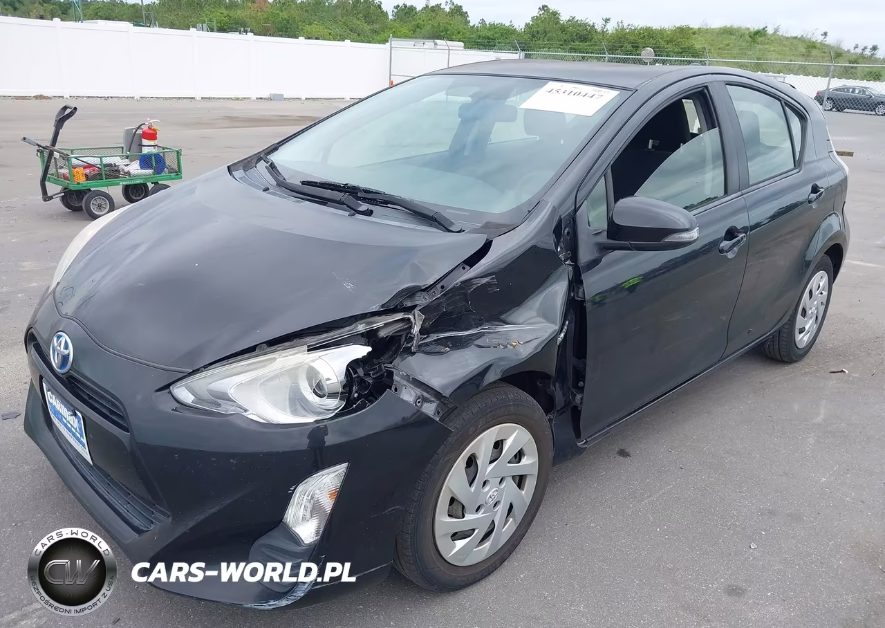2016 Toyota Prius C Two VIN:JTDKDTB35G1125635 - 6