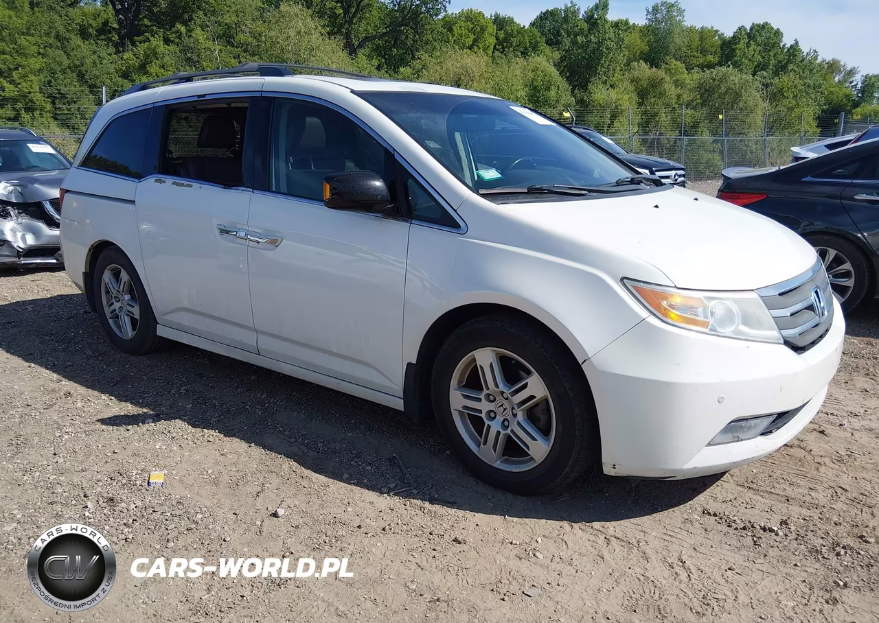 2013 Honda Odyssey Touring-Touring Elite – zdjęcie 1 z 16
