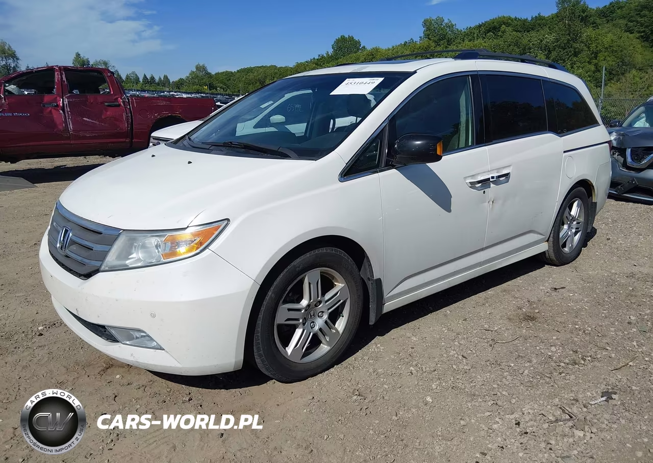 2013 Honda Odyssey Touring-Touring Elite VIN:5FNRL5H9XDB010573 - 2