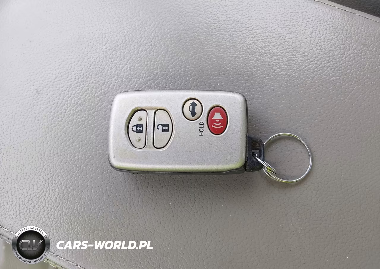 2007 Toyota Camry Hybrid VIN:JTNBB46K073044135 - 11