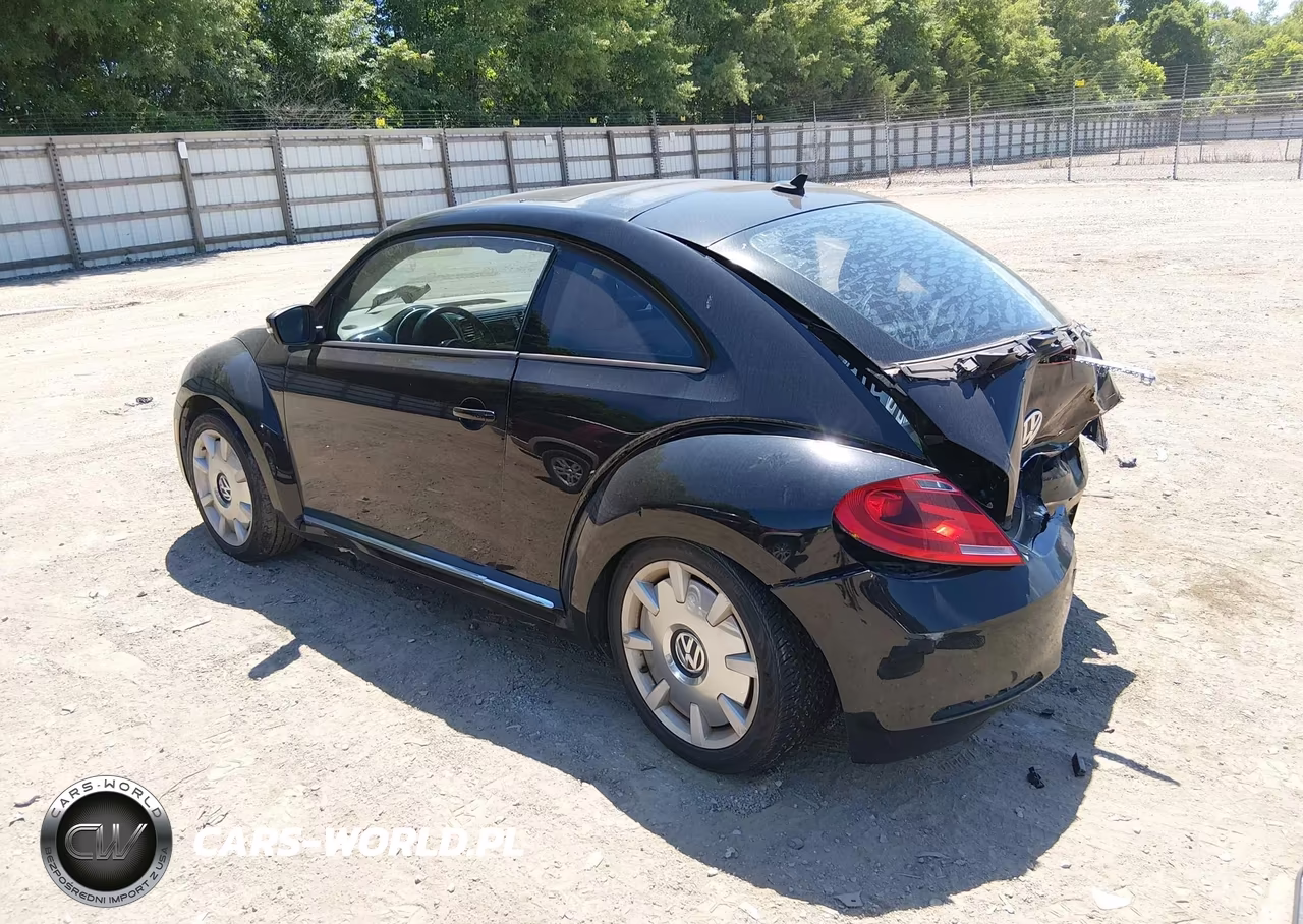 2016 Volkswagen Beetle VIN:3VWJ07AT5GM635497 - 3