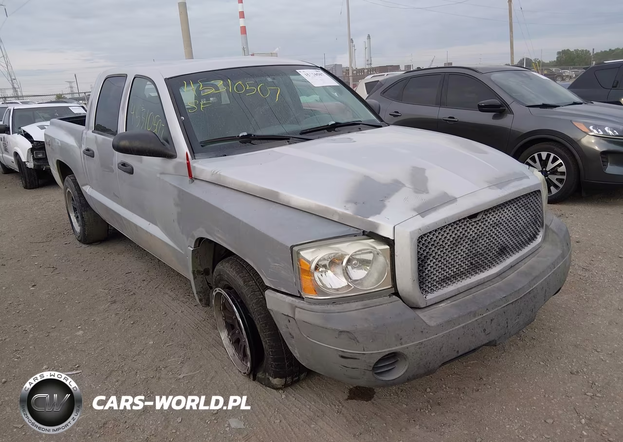 2005 Dodge Dakota St