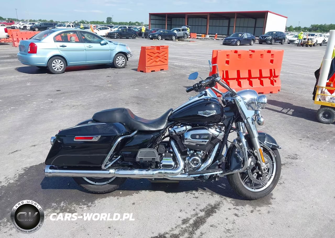 2017 Harley-Davidson Flhr Road King VIN:1HD1FBC11HB634452 - 12