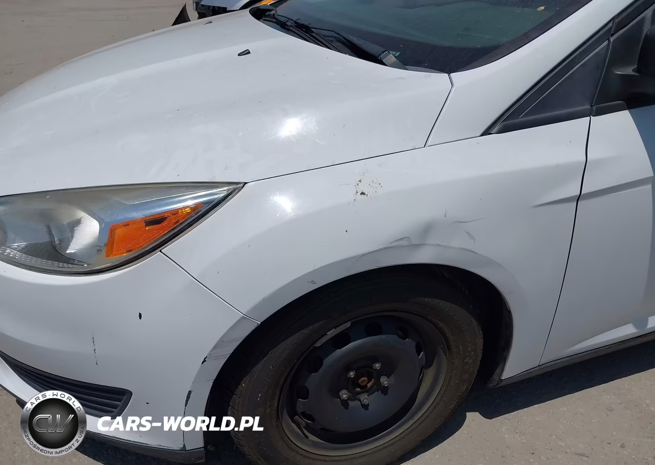 2015 Ford Focus S VIN:1FADP3E29FL385774 - 6