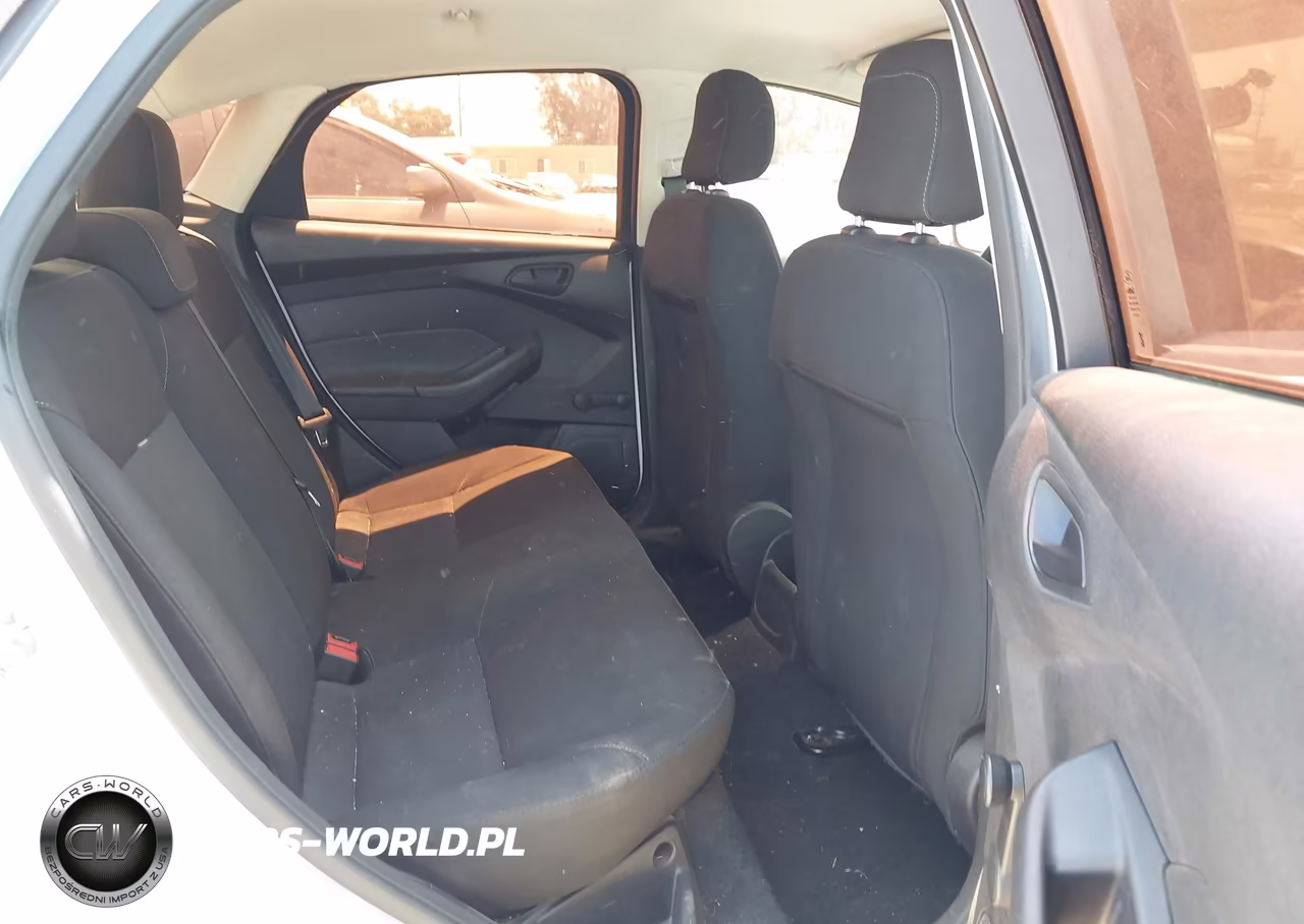 2015 Ford Focus S VIN:1FADP3E29FL385774 - 8