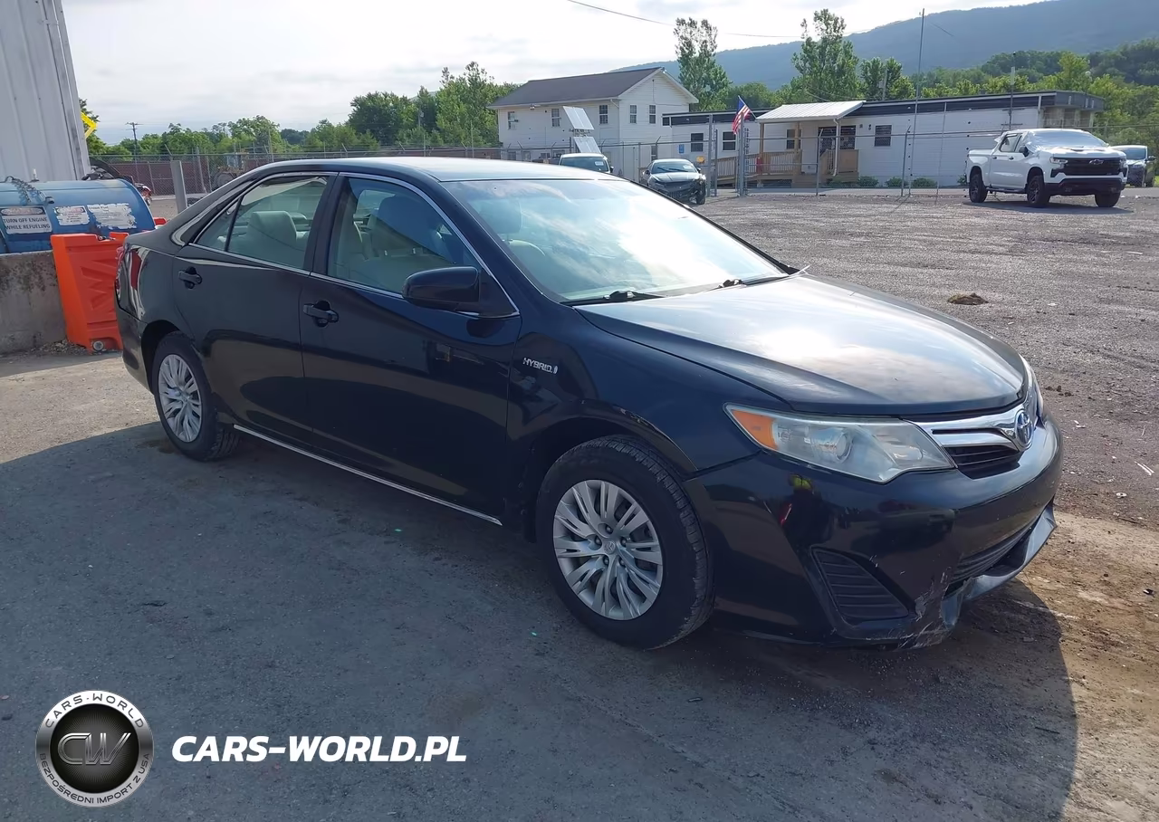 2012 Toyota Camry Hybrid Le – zdjęcie 1 z 17