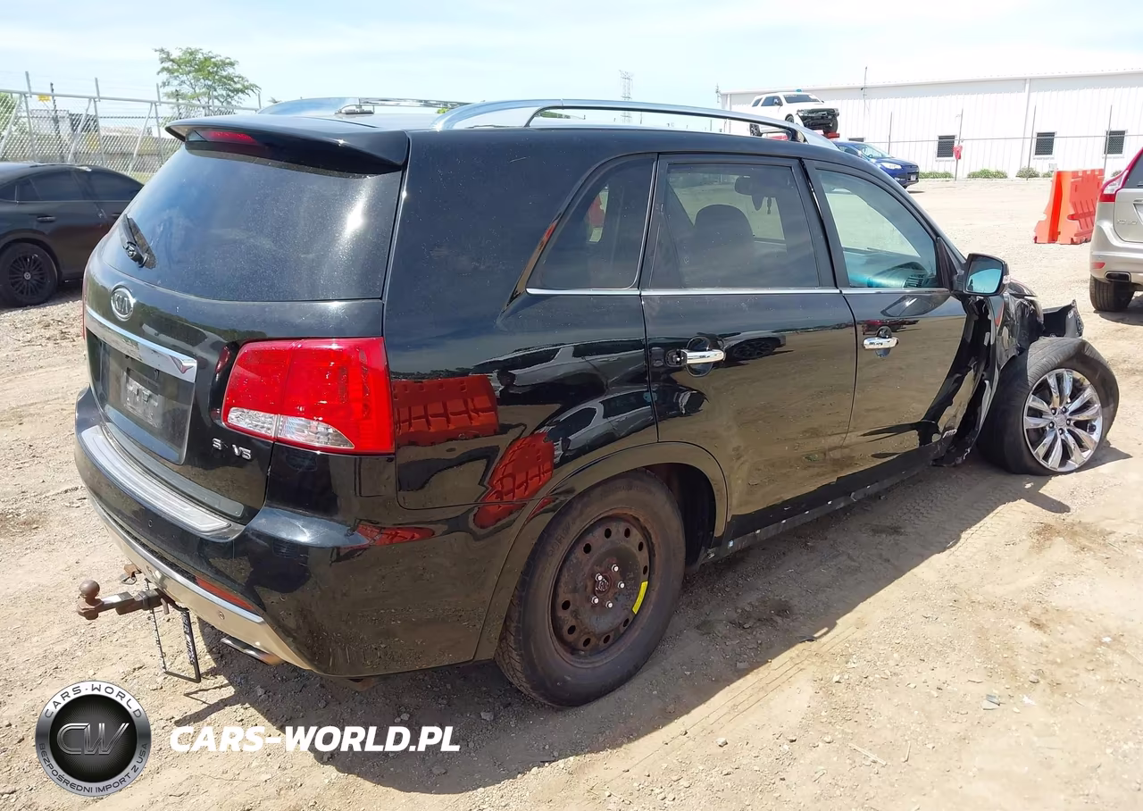 2012 Kia Sorento Sx V6 VIN:5XYKWDA26CG210647 - 4