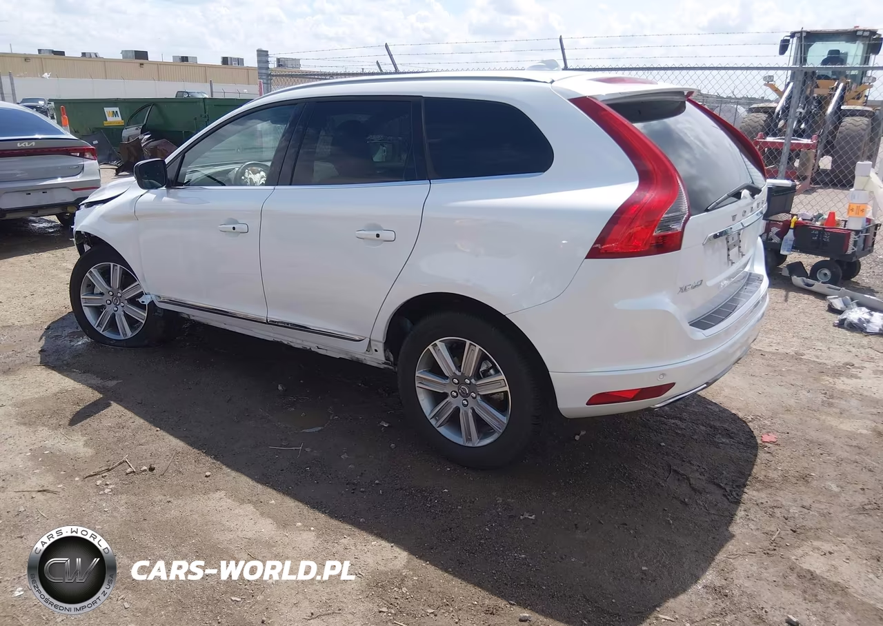2016 Volvo Xc60 T6 Drive-E Platinum VIN:YV449MRM0G2904298 - 3
