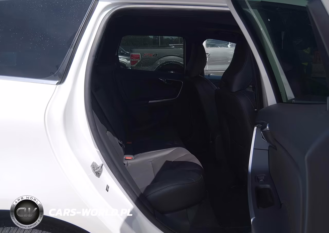 2016 Volvo Xc60 T6 Drive-E Platinum VIN:YV449MRM0G2904298 - 8