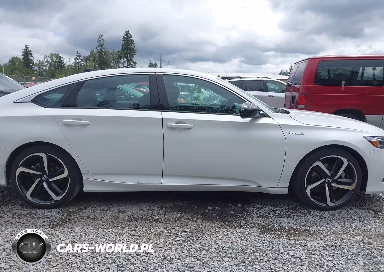 2022 Honda Accord Hybrid Sport VIN:1HGCV3F29NA030643 - 13