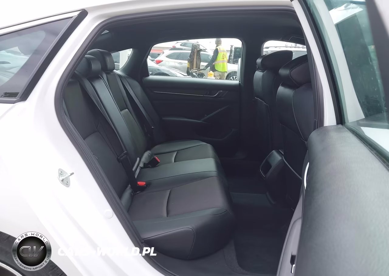 2022 Honda Accord Hybrid Sport VIN:1HGCV3F29NA030643 - 18