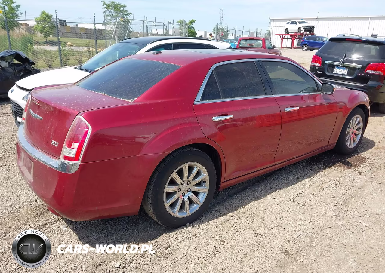 2011 Chrysler 300 Limited VIN:2C3CA5CG8BH530090 - 4