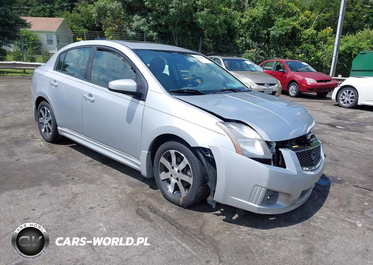 2012 Nissan Sentra 2.0 Sr – zdjęcie 1 z 17