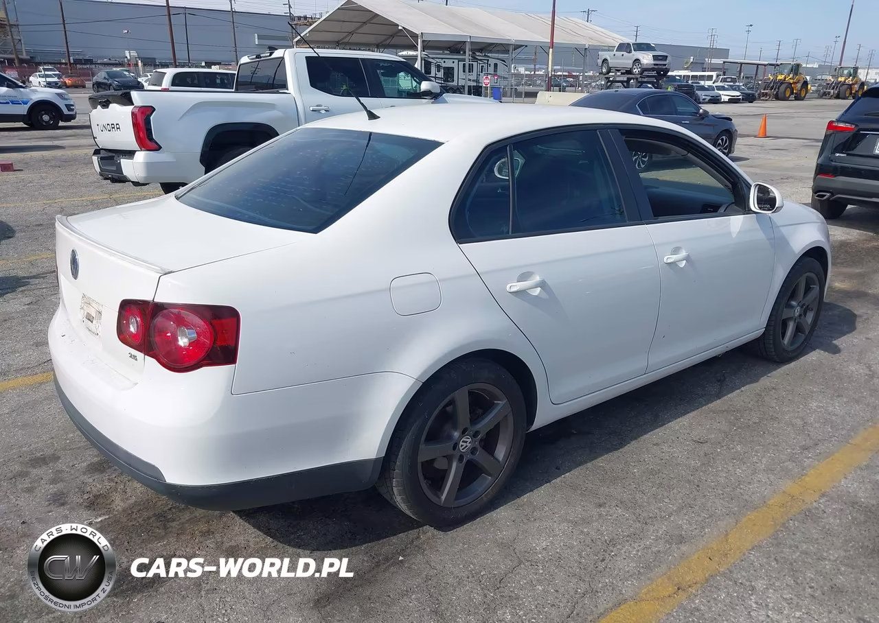 2009 Volkswagen Jetta S VIN:3VWJZ71K69M122548 - 4