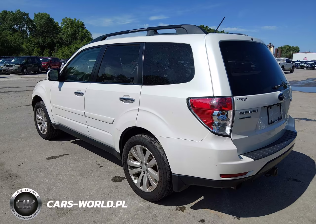2013 Subaru Forester 2.5X Limited VIN:JF2SHAEC8DH425484 - 3