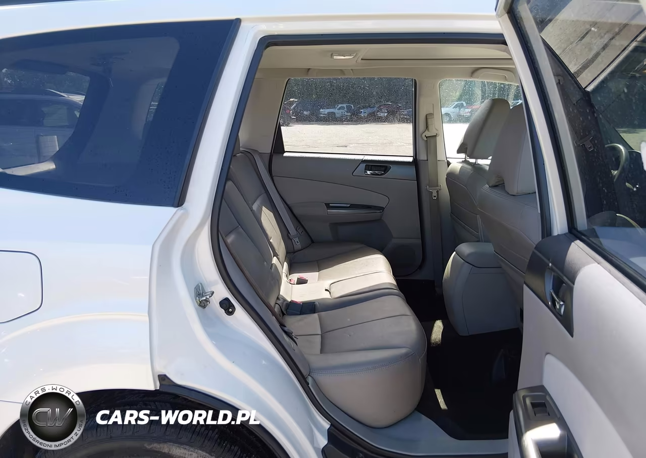 2013 Subaru Forester 2.5X Limited VIN:JF2SHAEC8DH425484 - 8